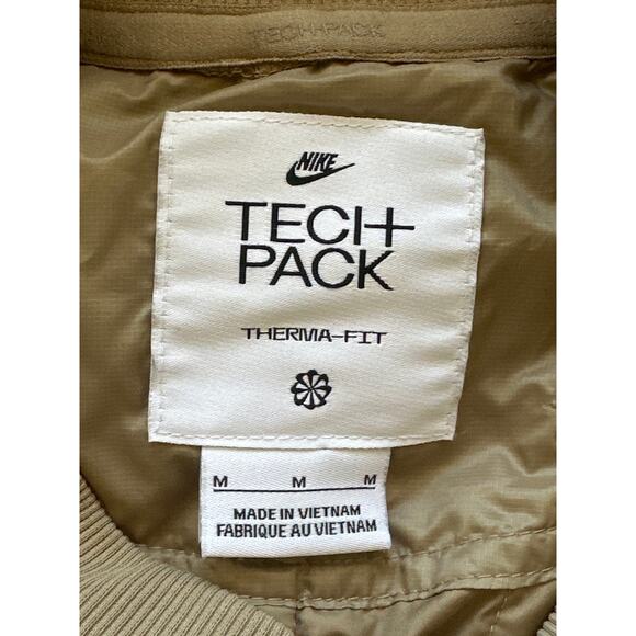 Nike Sportswear Therma-Fit Tech Pack Winterized Crew Pullover Men M Tan Athletic - Picture 7 of 13